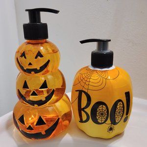 (2) NWT Refillable Hand Soap Dispenser (BOO! Pumpkin & Stacked Jack-O-Lanterns)